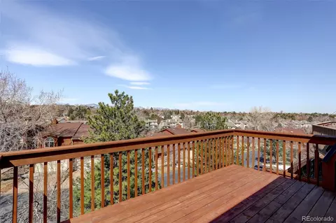 Exterior - 61 Wright Ct, Lakewood, CO 80228 photo 6 of 7