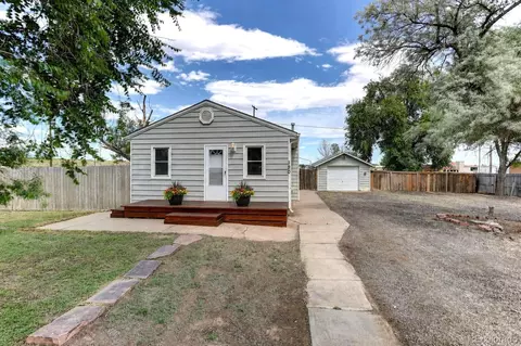 190 N Cedar St, Keenesburg, CO 80643