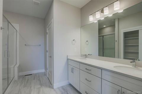9601 E Idaho Pl, Denver, CO 80231 photo 21