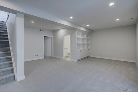 9601 E Idaho Pl, Denver, CO 80231 photo 32