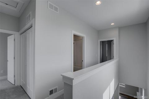 9601 E Idaho Pl, Denver, CO 80231 photo 17