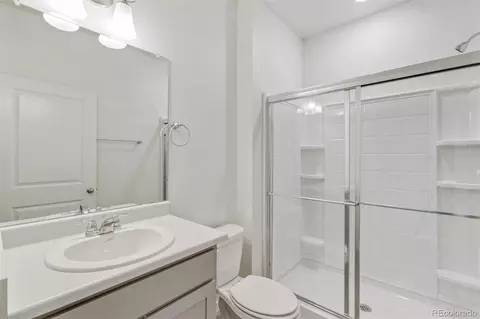 Bath - 28253 E 4th Pl, Watkins, CO 80137 photo 1 of 4