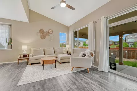 Living - 22583 E Union Cir, Aurora, CO 80015 photo 2 of 3