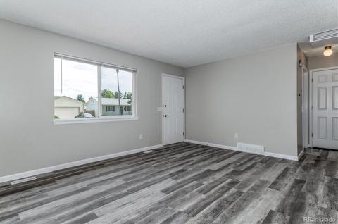 8846 W 86th Dr, Arvada, CO 80005 photo 4