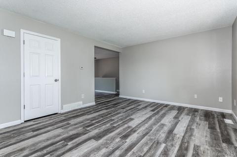 8846 W 86th Dr, Arvada, CO 80005 photo 3