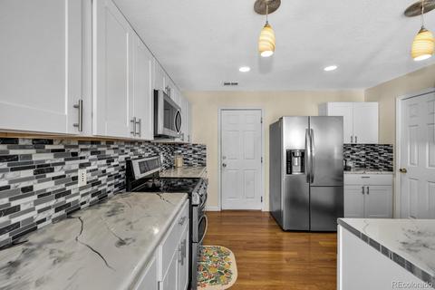 21941 E Crestline Pl, Aurora, CO 80015 photo 9