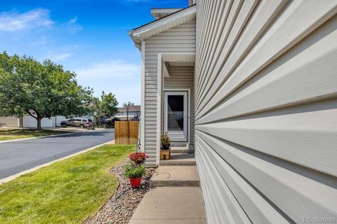 21941 E Crestline Pl, Aurora, CO 80015 photo 3