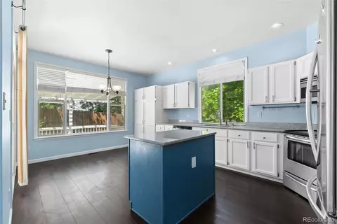 Kitchen - 5371 S Dunkirk Way, Centennial, CO 80015 photo 1 of 2