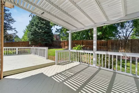 Exterior - 5371 S Dunkirk Way, Centennial, CO 80015 photo 5 of 8