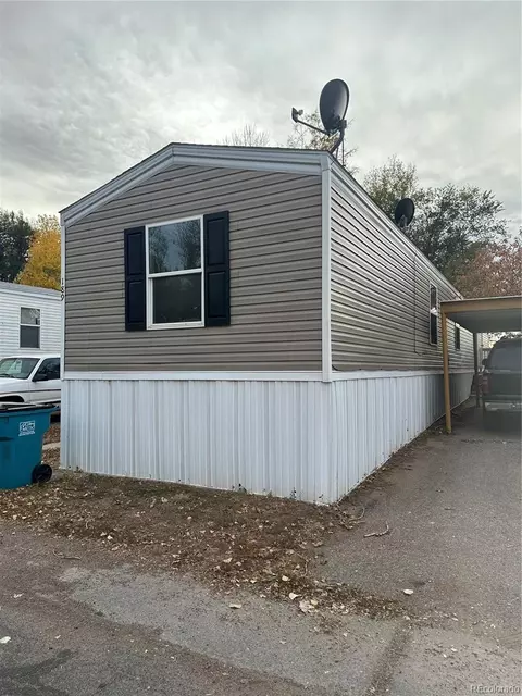 2626 W 1st St, Greeley, CO 80631