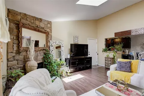 10150 E Virginia Ave #18-302, Denver, CO 80247