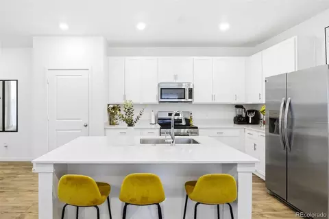 Kitchen - 555 Aspen Ave, Bennett, CO 80102 photo 1 of 5