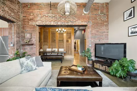 2500 Walnut St #201, Denver, CO 80205