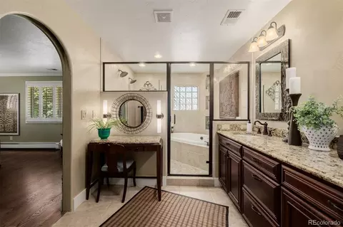 Bath - 3 E Belleview Ct, Greenwood Village, CO 80121 photo 3 of 8
