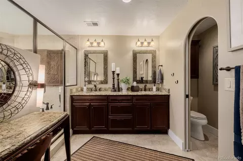 Bath - 3 E Belleview Ct, Greenwood Village, CO 80121 photo 2 of 8
