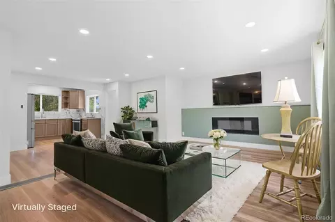7956 Hollywood St, Commerce City, CO 80022