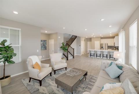 11299 E 25th Dr, Aurora, CO 80010 photo 2