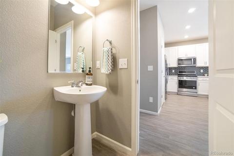 11299 E 25th Dr, Aurora, CO 80010 photo 17