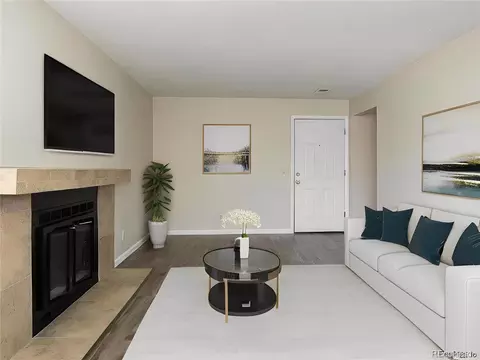 17630 E Loyola Dr #1821R, Aurora, CO 80013