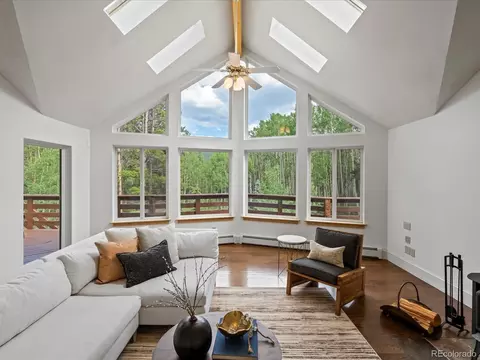 591 Creekwood Trl, Black Hawk, CO 80422