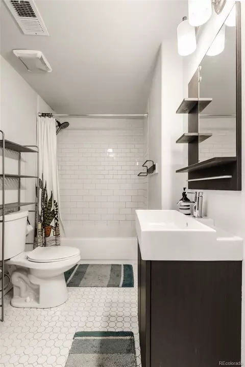 Bath - 2910 N Columbine St, Denver, CO 80205 photo 1 of 2