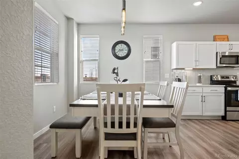 28458 E 8th Pl, Aurora, CO 80018 photo 5
