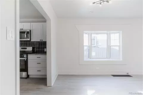 3728 N Vine St, Denver, CO 80205 photo 8