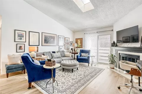 3322 S Ammons St #206, Lakewood, CO 80227