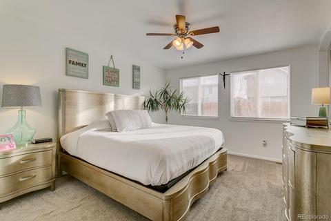 4918 Eureka Ct, Denver, CO 80239 photo 4