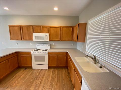 23702 E 2nd Dr, Aurora, CO 80018 photo 2