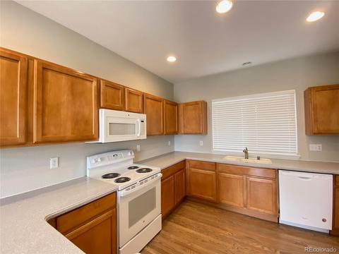 23702 E 2nd Dr, Aurora, CO 80018 photo 3