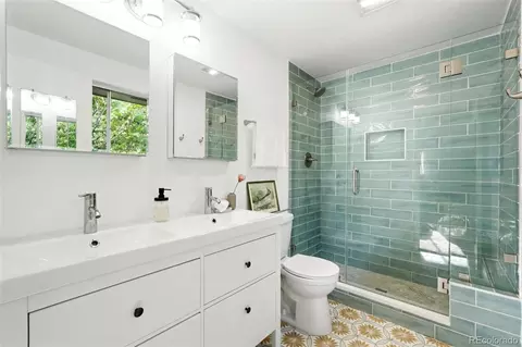 Bath - 5535 E Custer Pl, Denver, CO 80246 photo 1 of 5