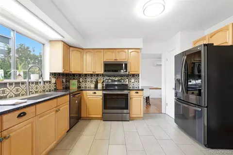 Kitchen - 5535 E Custer Pl, Denver, CO 80246 photo 1 of 4