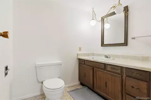 Bath - 15955 E Bethany Pl, Aurora, CO 80013 photo 3 of 3