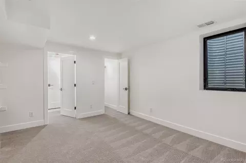 5950 E Kenyon Ave, Denver, CO 80237 photo 28