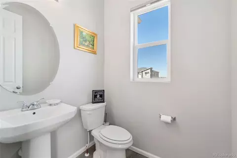 17068 E Center Pl, Aurora, CO 80017 photo 9