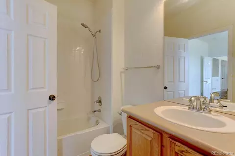 Bath - 20436 E Flora Dr, Aurora, CO 80013 photo 2 of 7
