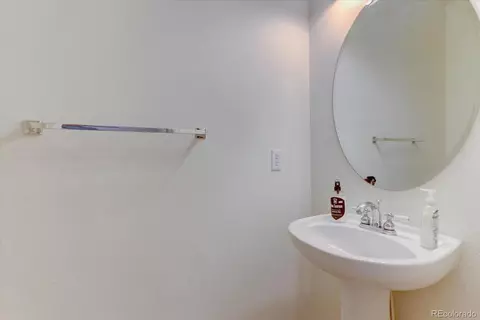 Bath - 20436 E Flora Dr, Aurora, CO 80013 photo 3 of 7