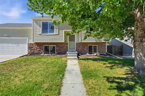 17082 E Arkansas Dr N, Aurora, CO 80017