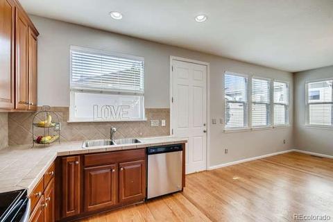 9692 E 29th Ave, Denver, CO 80238 photo 11
