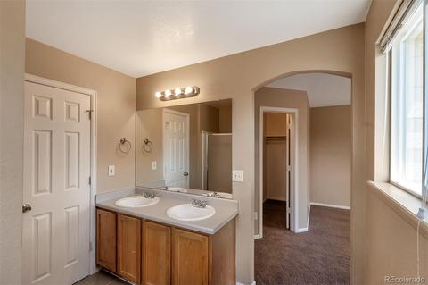 14385 E 47th Dr, Denver, CO 80239 photo 9