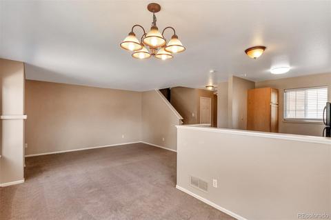 14385 E 47th Dr, Denver, CO 80239 photo 5
