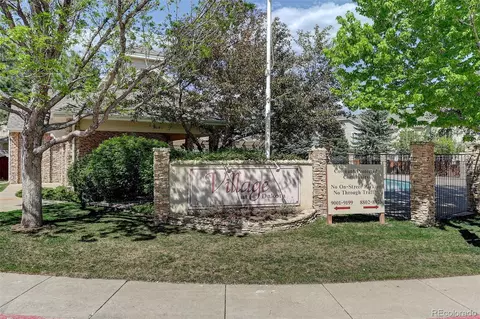 9122 W Phillips Dr, Littleton, CO 80128