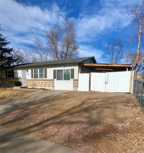 13205 E 55th Ave, Denver, CO 80239 photo 2