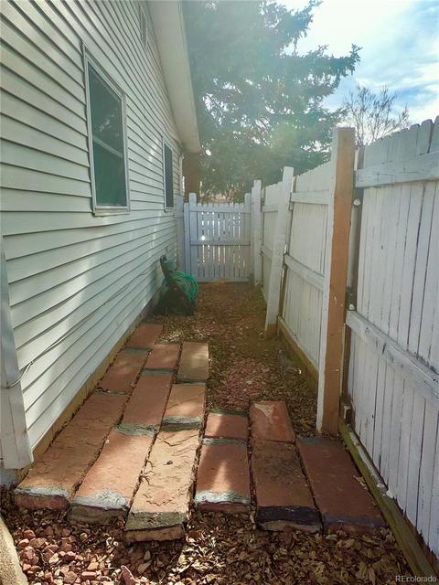 13205 E 55th Ave, Denver, CO 80239 photo 27