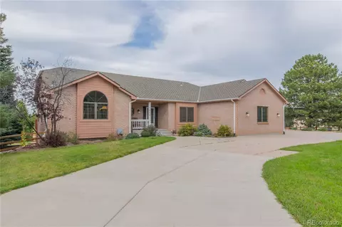 1660 Old Antlers Way, Monument, CO 80132