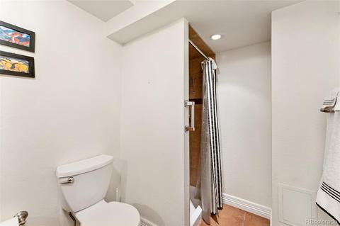2450 Oneida St, Denver, CO 80207 photo 22