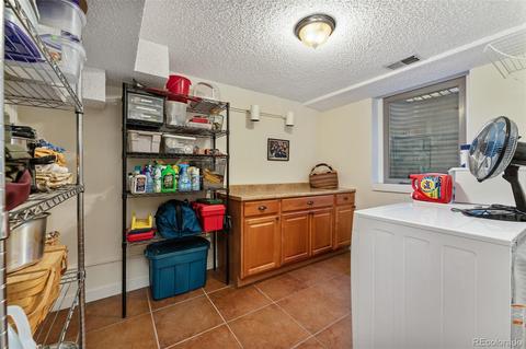 2450 Oneida St, Denver, CO 80207 photo 24