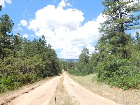 4977 Mohawk Dr, Larkspur, CO 80118