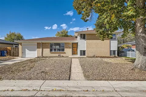 3055 Carson St, Aurora, CO 80011